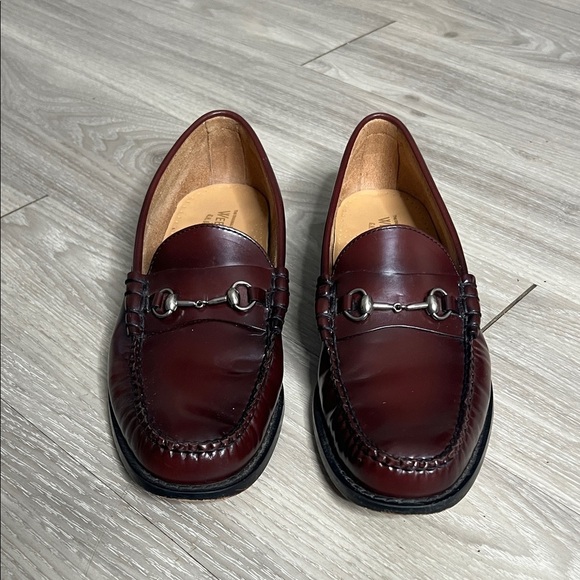 G.H. Bass & Co. Dark Brown Leather Loafers (10.5) main image 11